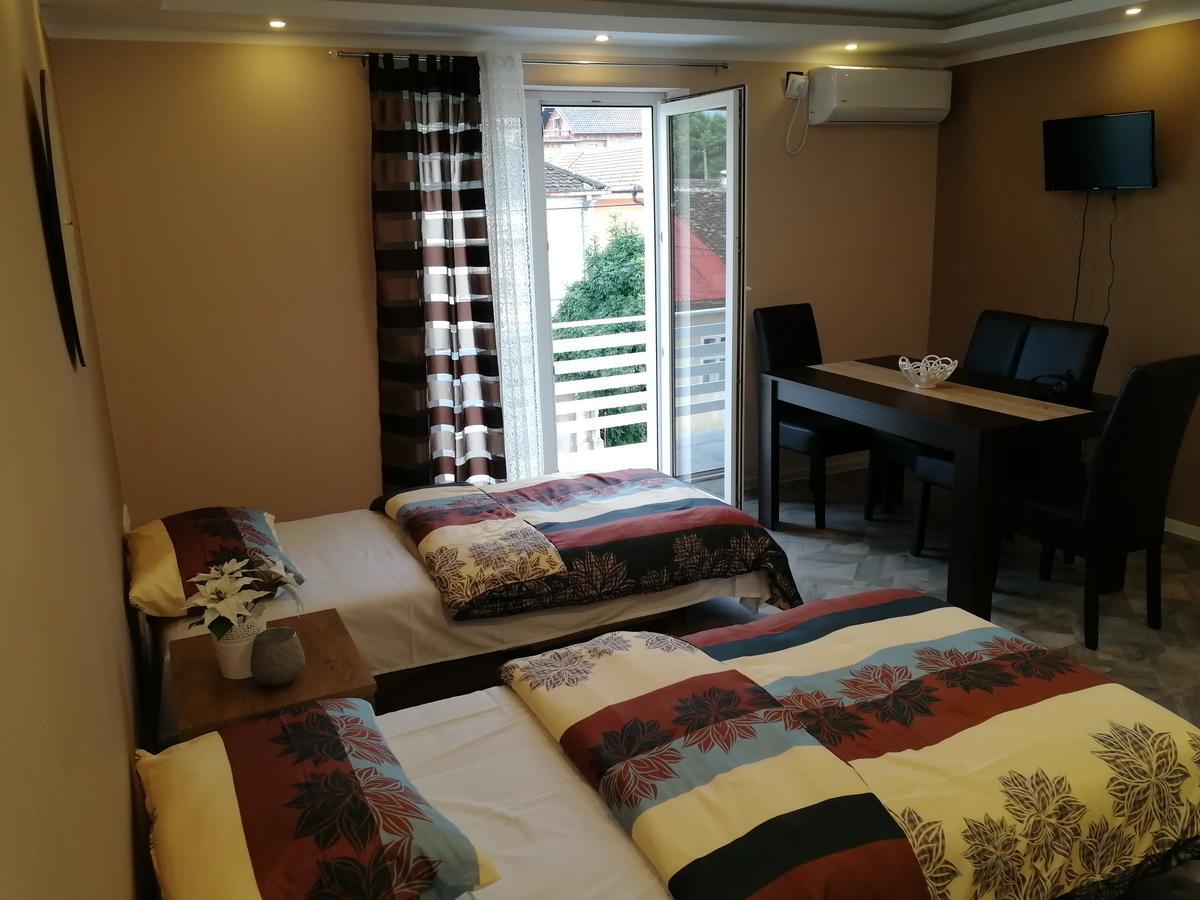 Apartman Bogic ゴルバッツ エクステリア 写真